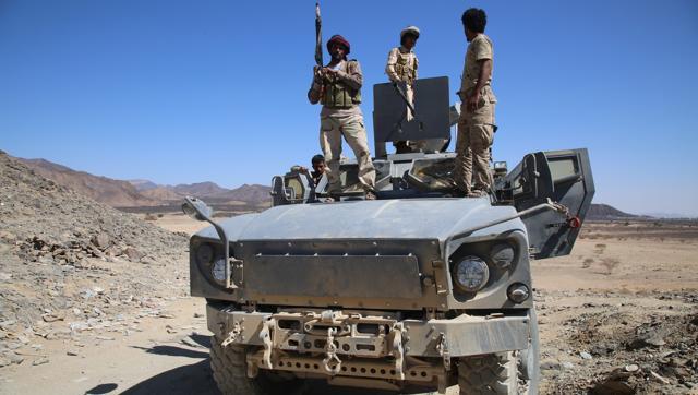 یمن میں جھڑپوں کے دوران فوج نے تعز کا محاصرہ ختم کرالیا، 45 افراد ہلاک