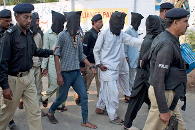 سندھ رینجرز کے زیر حراست ملزمان سے پولیس کو بھی تفتیش کی اجازت مل گئی