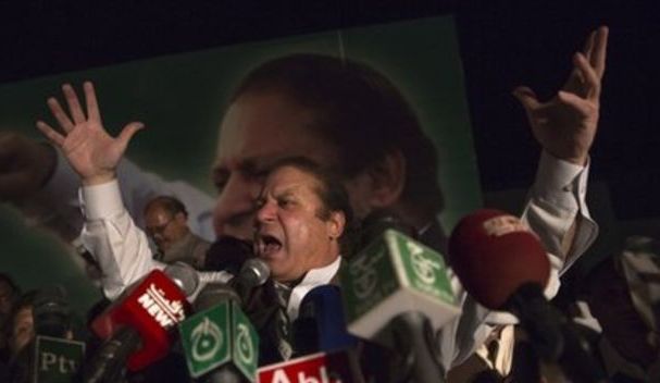 باتیں مخص باتیں