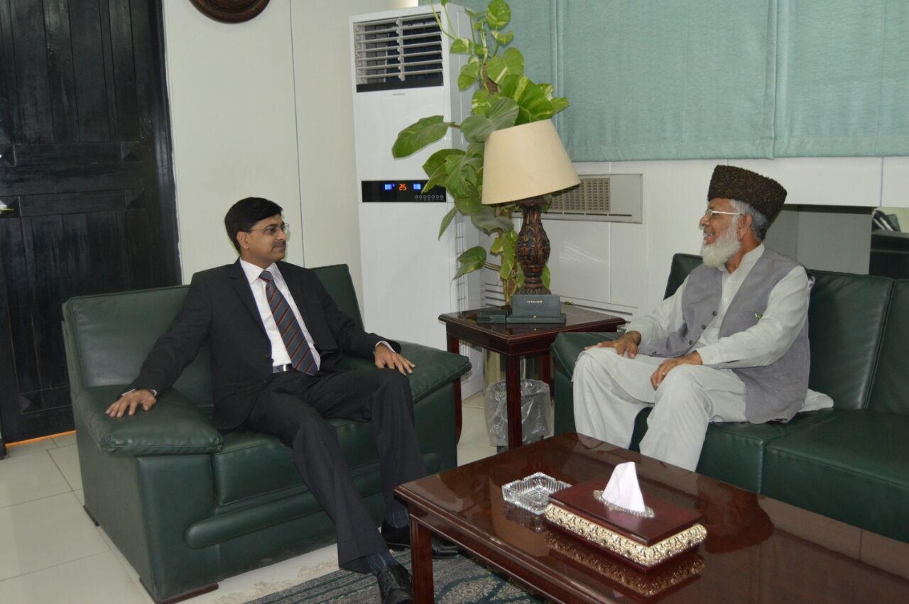 کراچی کھیل کے مید انوں کو آباد رکھنے میں اپناکردار ادا کرونگا ایڈ منسٹریٹر  لیئق احمد کے ایم سی