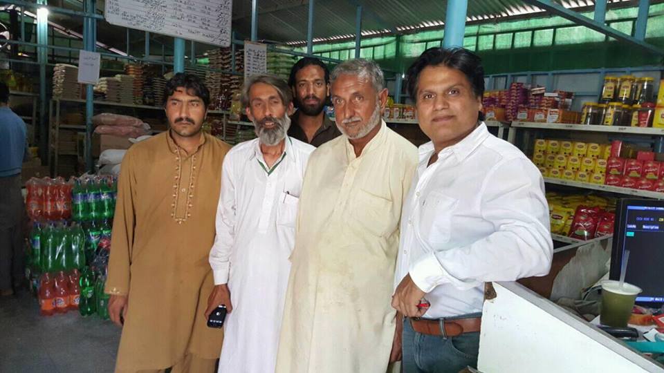 ایم  ڈی یوٹیلٹی سٹورز کارپوریشن آف  پاکستان سیدگلزار حسین شاہ کا اسلام آباد آبپارہ اتوار بازار یوٹیلٹی سٹور کا اچانک دورہ