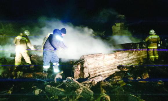 ماسکو: لکڑی سے بنے گھر میں آتشزدگی 3 بچوں سمیت 8 افراد زندہ جل گئے