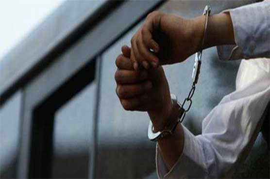 پشاور: پولیس پر حملوں میں مطلوب ٹارگٹ کلر سمیت 49 مشکوک افراد گرفتار