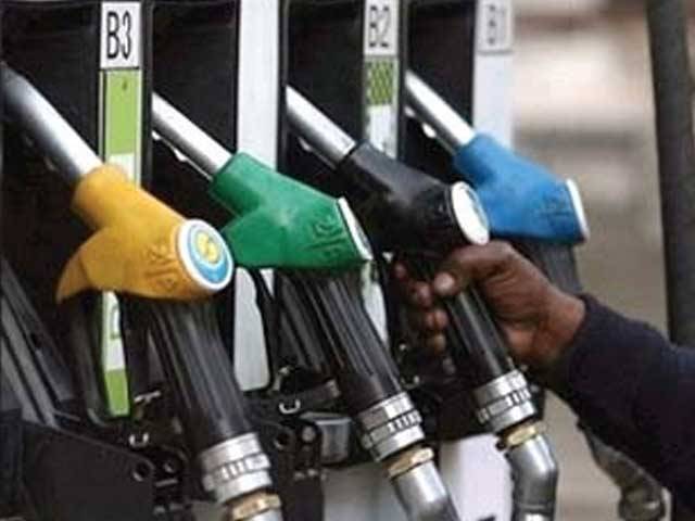 پٹرولیم مصنوعات سے 6 ماہ میں 216.3 ارب روپے کا سیلز ٹیکس وصول