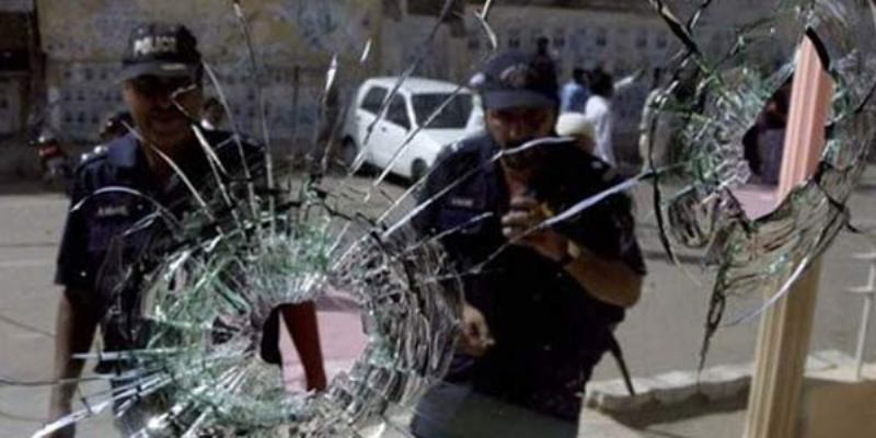 پولیو مہم: اورنگی ٹاؤن میں پولیس اہلکاروں پر فائرنگ، سات اہلکار شہید