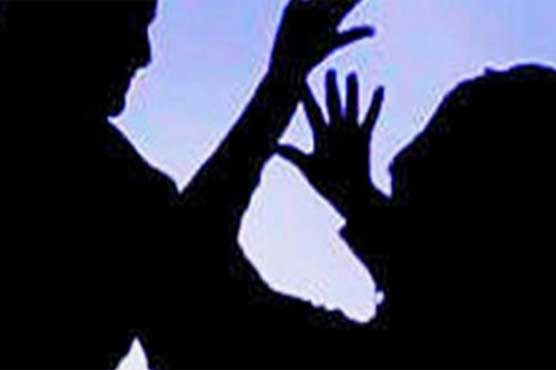 بھارت: لڑکی کو نوکری کا لالچ دے کر دو سال تک زیادتی