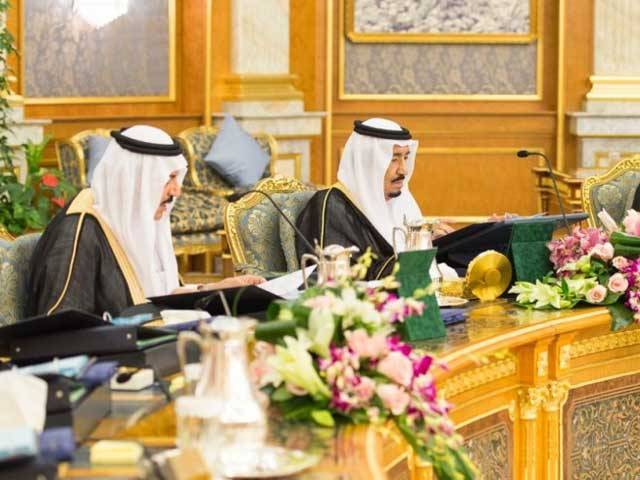 سعودی کابینہ نے ملکی معیشت تیل کے بجائے صنعت و تجارت کے شعبوں پراستوارکرنے کی منظوری دیدی