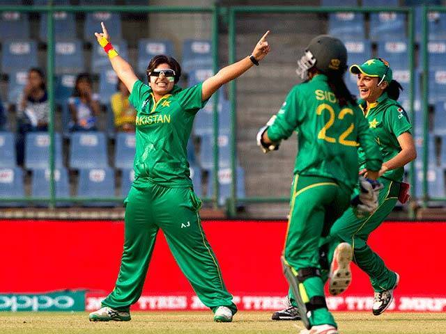 ویمنز ٹی 20 رینکنگ؛ انعم نے تیسری بہترین بولر کا اعزاز پا لیا