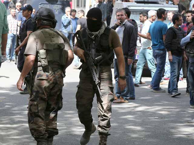 ترکی میں خاتون خودکش بمبار کا حملہ، 13 افراد زخمی