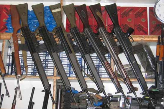 پنجاب میں اسلحہ ڈیلرز کے لائسنس کے لیے نئی پالیسی جاری