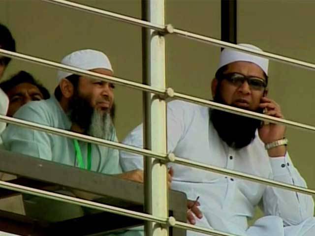 بورڈ نے من پسند سابق کرکٹرز پر خزانے کے منہ کھول دیئے