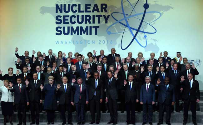 پاکستان اور بھارت سوچیں ایٹمی دوڑ خطے کو کس جانب لے جائے گی: اوبامہ