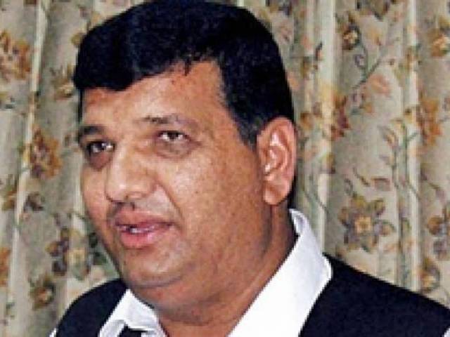 انتخابی ضابطہ اخلاق کی خلاف ورزی پر وزیراعظم کے مشیر امیر مقام طلب