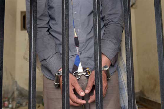 بھارت : گائے کا گوشت رکھنے کا الزام، مسلمان شہری کو 3 سال قید