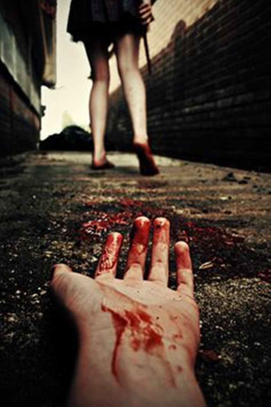 زخم رِستے رہے ہیں پائوں کے