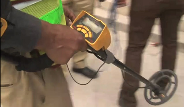 گلشن راوی سکول میں بم کی جھوٹی اطلاع ، طلبہ میں بھگدڑ