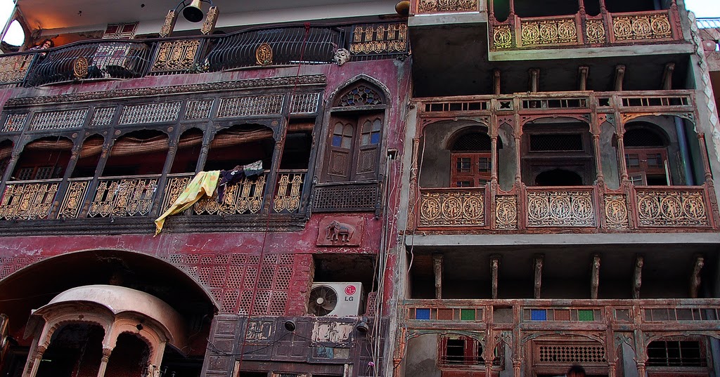 HEERA MANDI