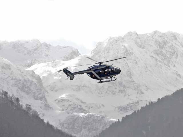 فرانس میں ہیلی کاپٹر گر کر تباہ ہونے سے 4 افراد ہلاک