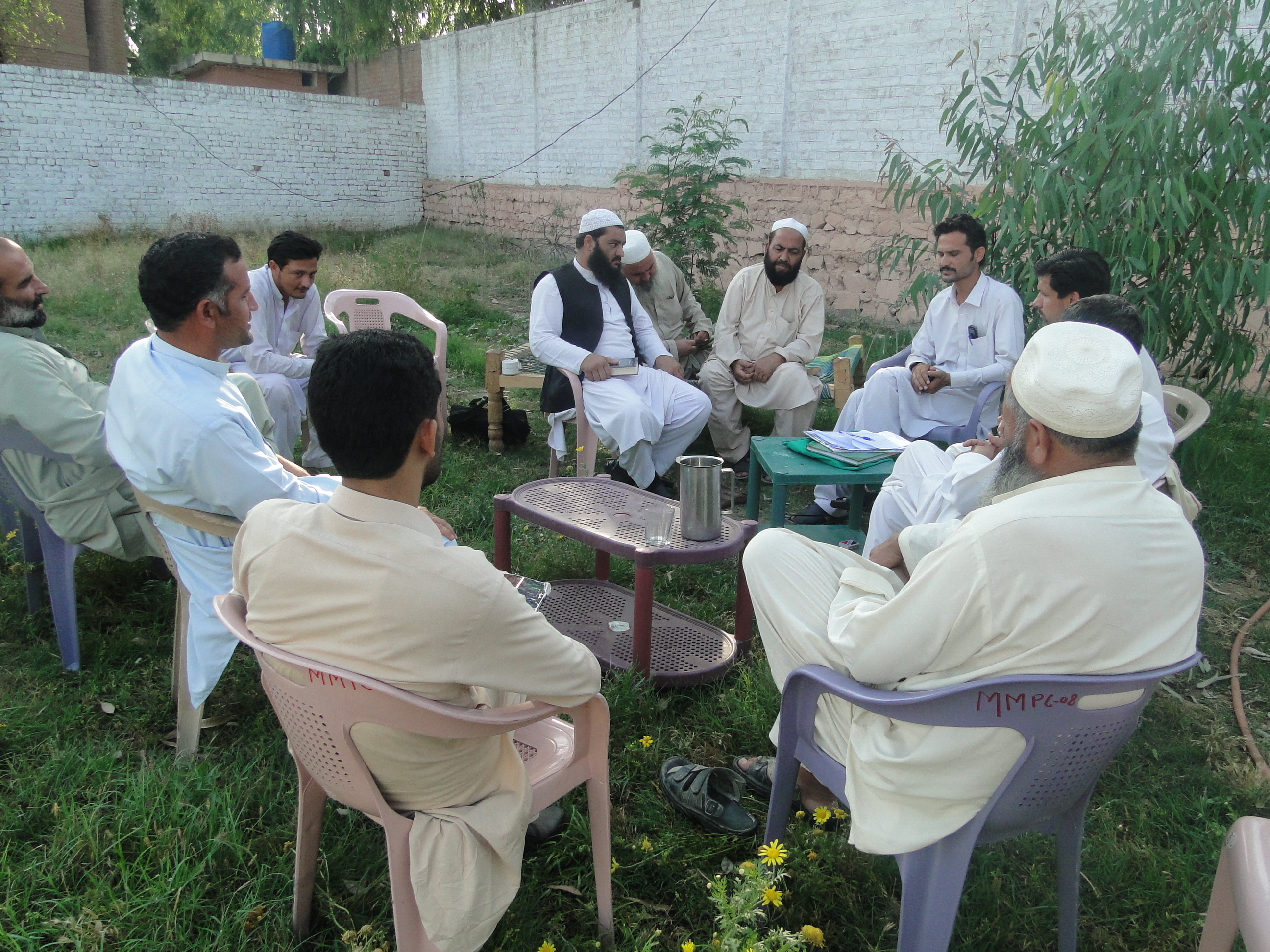 مرکزی مومند پریس کلب میں ادبی تنظیم  مومند ادبی ٹولنہ کا مشاعرہ  اور  تنقیدی اجلاس  ہوا
