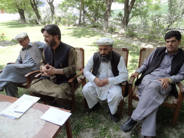 سانپ اور سیڑھی کا کھیل تماشا