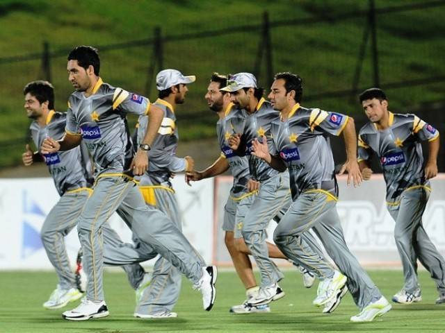 قومی کرکٹ اکیڈمی میں جاری فٹنس ٹیسٹ میں بڑے بڑے برج الٹ گئے