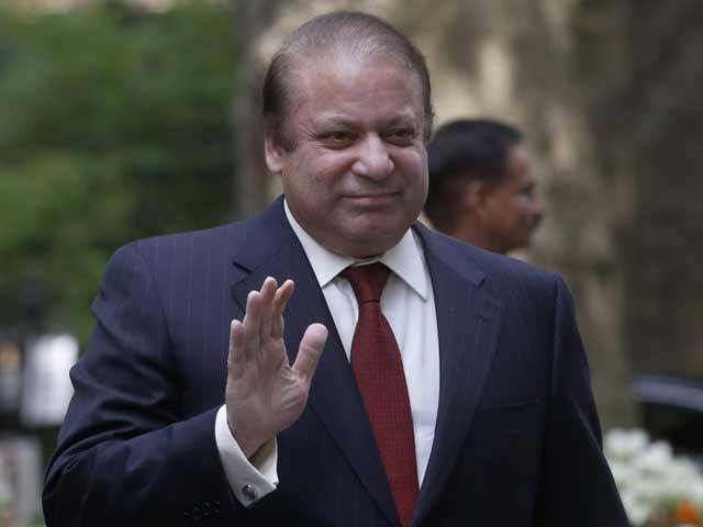 وزیراعظم کاسا 1000 منصوبے کی افتتاحی تقریب میں شرکت کیلئے تاجکستان پہنچ گئے