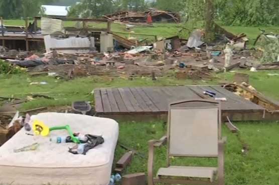 امریکی ریاستوں کینٹکی اور ٹینیسی میں طوفان ، متعدد عمارات زمین بوس