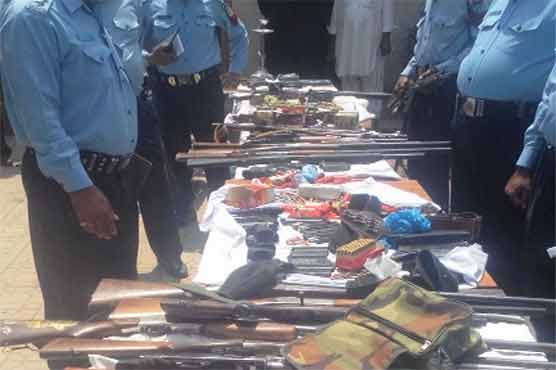 اسلام آباد میں سرچ آپریشن، 34 مشکوک افراد گرفتار، اسلحہ اور بارود برآمد