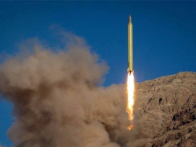 ایران کا 2 ہزار کلومیٹر تک مار کرنے والے بیلسٹک میزائل کا کامیاب تجربہ