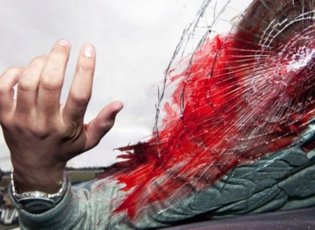 جام شورو: ٹریفک حادثے میں خاتون سمیت 4 افراد جاں بحق، 2 زخمی