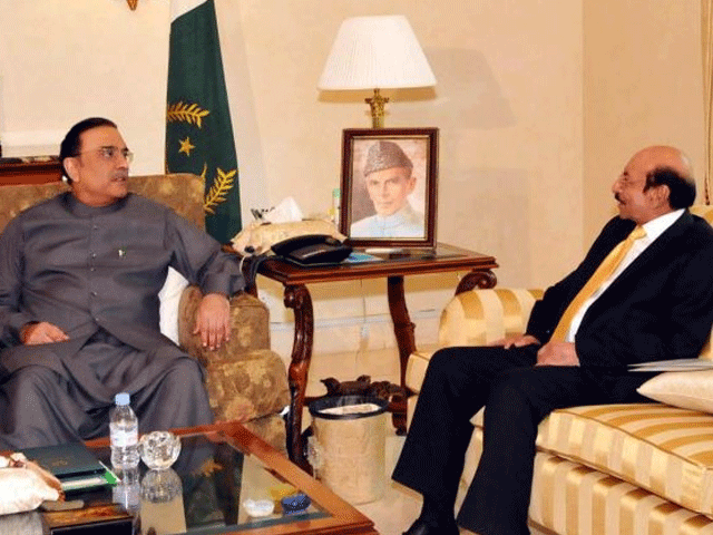 آصف علی زرداری نے فریال تالپور اور وزیراعلی سندھ کو دبئی طلب کرلیا