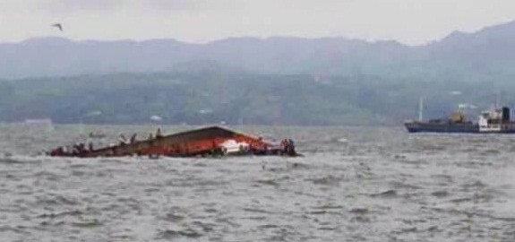 روس : جھیل میں کشتی ڈوبنے سے بچوں سمیت 14 افراد ہلاک