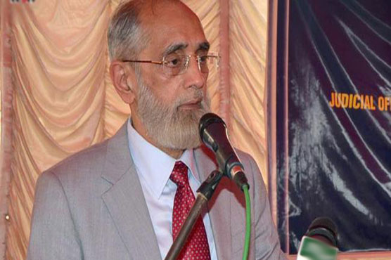 ملک میں حالات نارمل نہیں ، غیر معمولی اقدامات کرنا پڑتے ہیں :چیف جسٹس