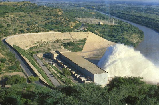 منگلا ڈیم کی صفائی کا ٹھیکہ بلیک لسٹ کمپنی کو نہ دینے کی حکومتی یقین دہانی