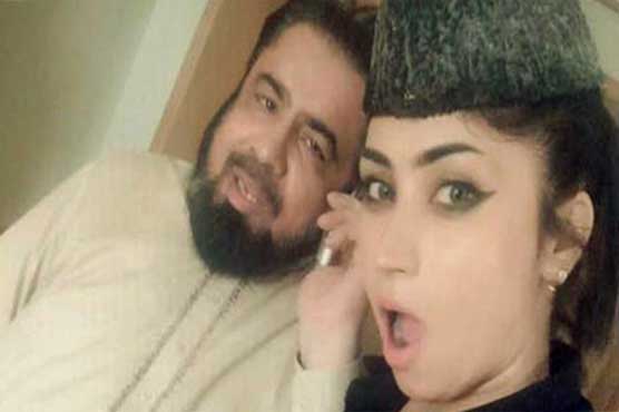 قندیل بلوچ نے ایس ایم ایس کے ذریعے معافی مانگ لی : مفتی عبد القوی