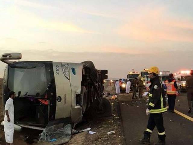 سعودی دارالحکومت ریاض میں ٹریفک حادثہ، 15 افراد جاں بحق اور 60 زخمی