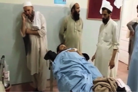 طورخم بارڈر پر افغان فورسز کی فائرنگ ، 13 افراد زخمی