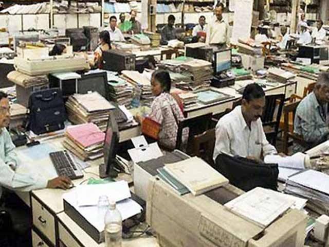 ایشیا میں ملازمین کو سب سے کم تنخواہ بھارت میں دی جاتی ہے، سروے