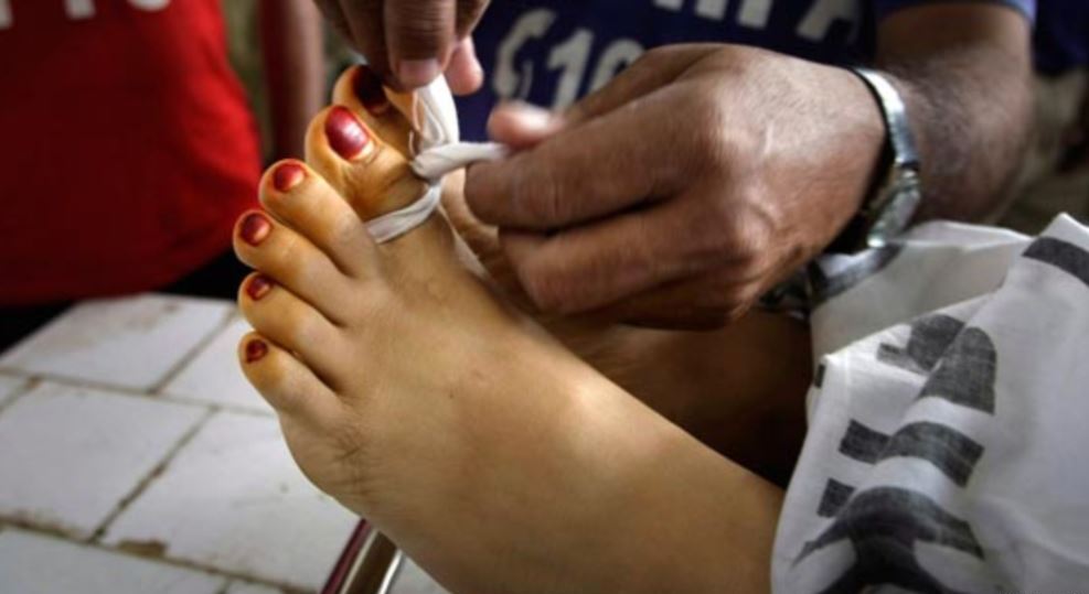 کراچی : غیرت کے نام پر خاتون کا قتل