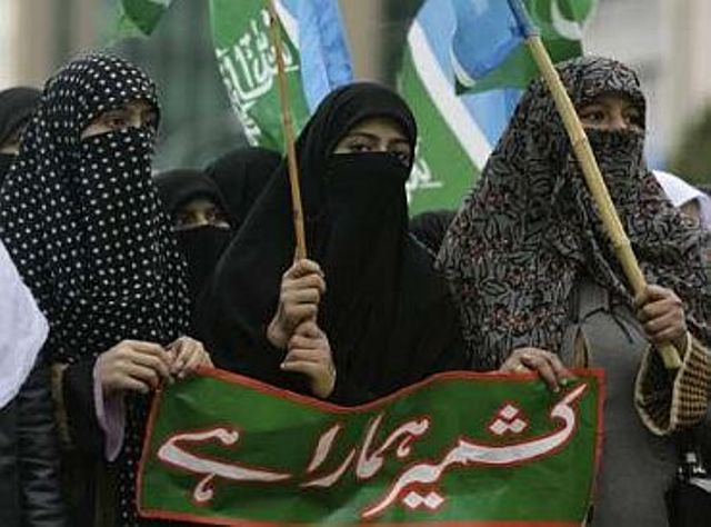 کشمیر کا فطری الحاق ۔۔۔ صرف پاکستان کے ساتھ