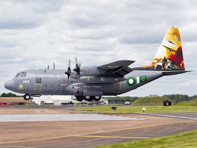 پاک فضائیہ کے سی ون تھرٹی نے دنیا کا سب سے بڑا ایئر شو اپنے نام کرلیا