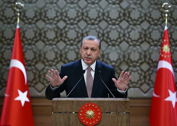 سب سے بڑی طاقت عوام مگر