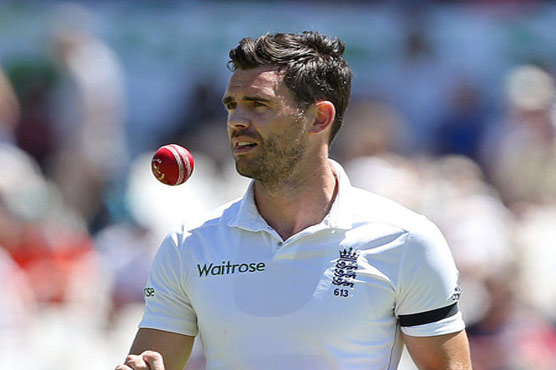 اینڈرسن کی بائولنگ سپیڈ پر عمر نے بریک لگا دی