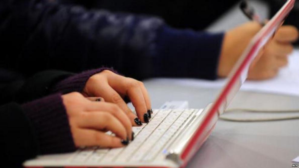 انٹرنیٹ تیزی سے انسانی یاداشت کی جگہ لے رہا ہے: رپورٹ