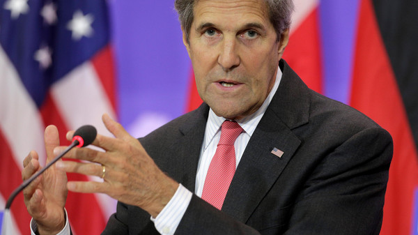 روسی فوج اور اسد رجیم شہریوں پر بمباری بند کریں: جان کیری کا مطالبہ