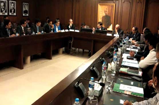 وزیراعلیٰ سندھ کا ڈسٹرکٹ میونسپل کارپویشنز کو صفائی کیلئے 48 گھنٹے کا الٹی میٹم