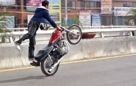 ون ویلنگ۔۔ جان لیوا کھیل