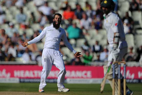 اوول ٹیسٹ،انگلینڈ 328 رنز بنا کر آؤٹ, پاکستان کے ایک وکٹ پر تین رنز