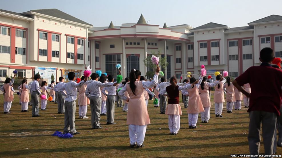 پاک ترک اسکول و کالجوں کے 28 پرنسپل ہٹا دیئے گئے