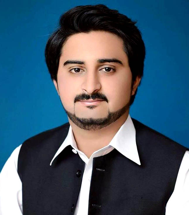 یوتھ ونگ کے نوجوان پارٹی کا ہراول دستہ ہیں، اسامہ قاضی